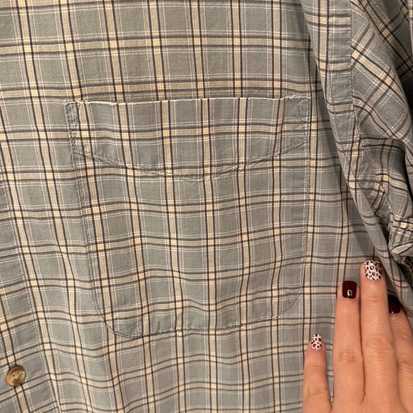 Men’s IZOD shirt- blue/gray/white size medium. - Picture 2 of 8